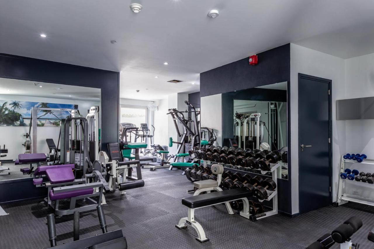 פאלם ביץ' Gray Door Apartments - Adults Only מראה חיצוני תמונה